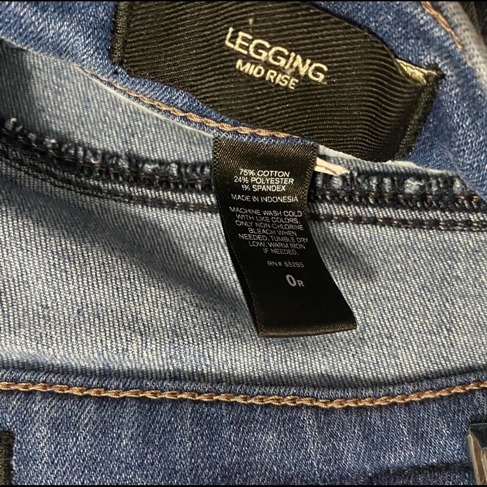 Express jeans! 👖 - Picture 3 of 4